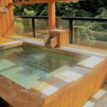 温泉別荘を月3回使い年2,200万円稼ぐ｜旅館業法完全ガイド